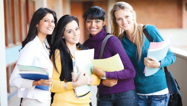 Achieve A Universal Benefit Of Studying In India